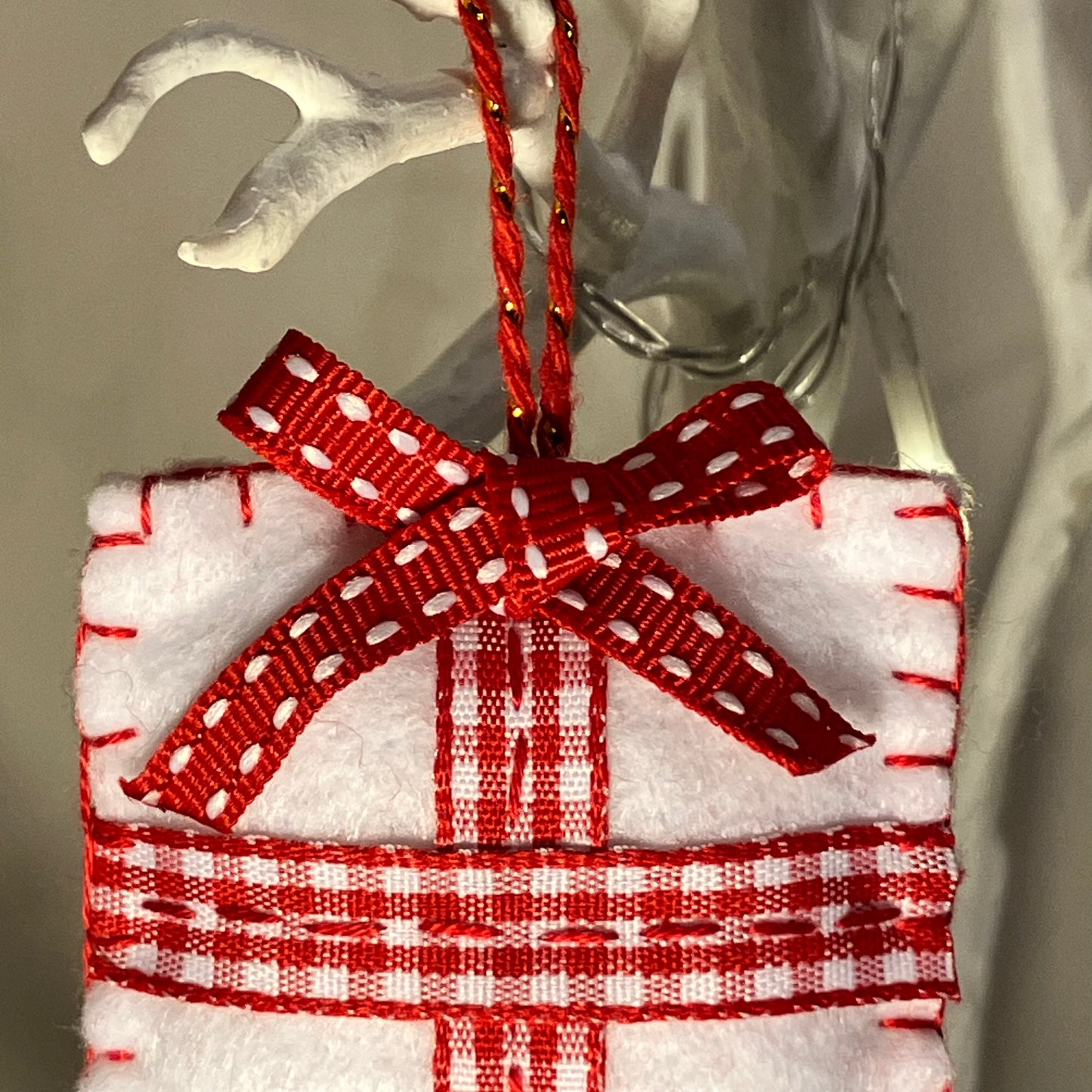 Red & White Present Small Christmas Tree Decoration